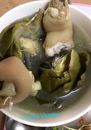 Hình của món Giò heo hầm bông Atiso.