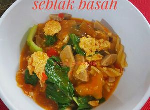 Foto resep Seblak Kuah Basah Makaroni Telur Bakso