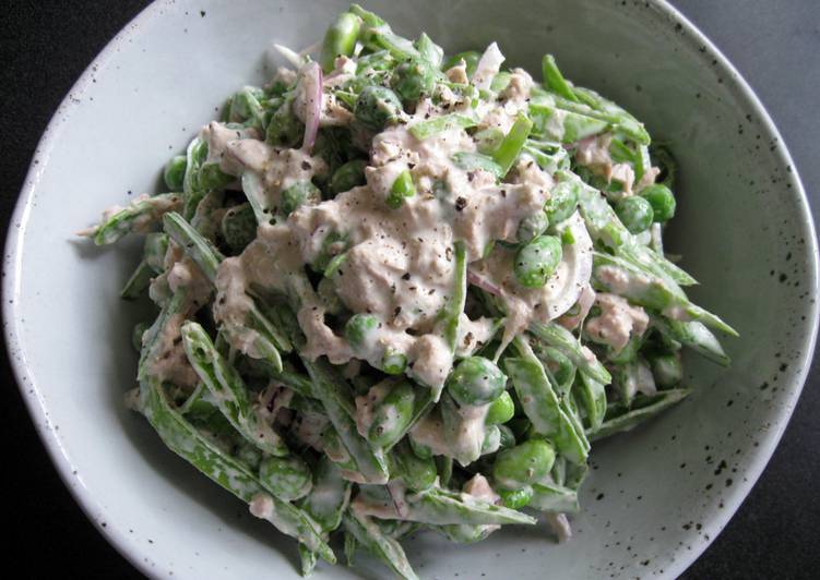 Snow Peas, Edamame & Tuna Salad