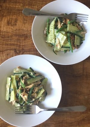 A picture of 「Grilled lemon Chicken Salad」.