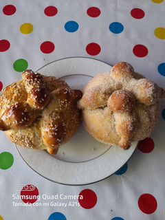 Una foto de Pan de muerto