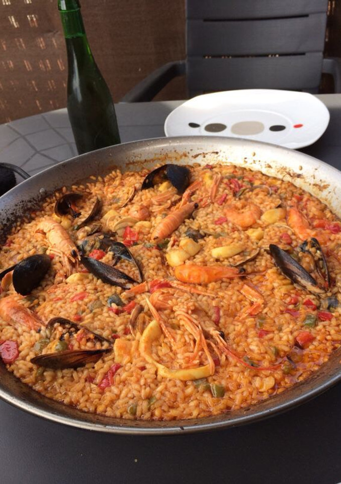 Una foto de Paella 🥘 marisco 🦐