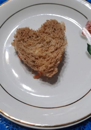 Una foto de Sandwichitos corazón