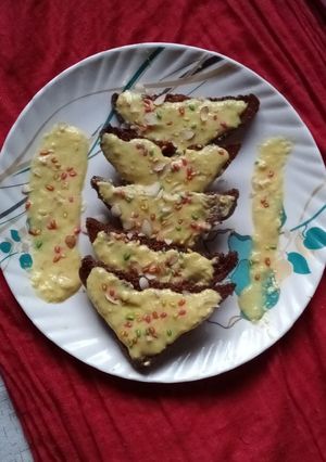 A picture of Shahi Tukda with Rabri.