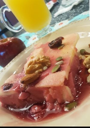 Una foto de Apple and Strawberry Dessert LIGHT!!💎By Yas manzana y frutilla