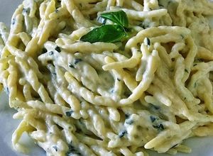 Foto di Trofie liguri con ricotta e basilico