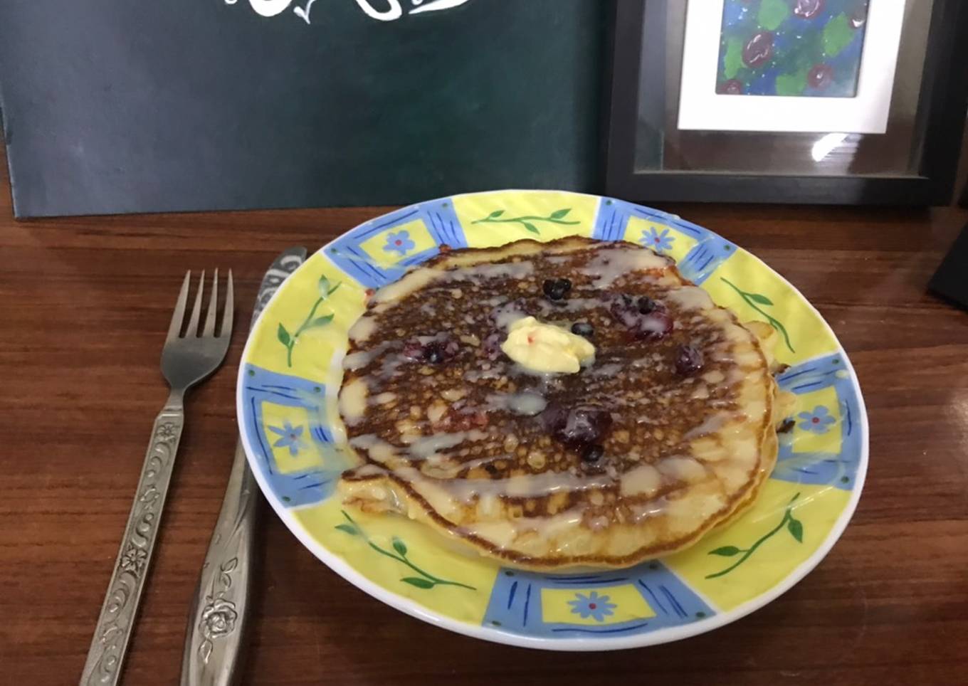 Soft pancakes with black currant