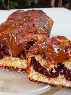 Una foto de Budín de coco, banana y chocolate con ♥️ de dulce de leche