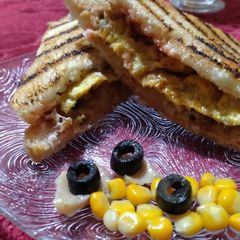 A picture of 🥪Kabab grilled sandwich 🥪.