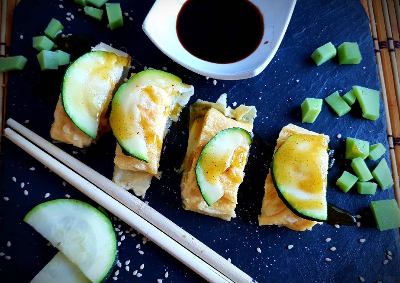Tortilla con calabacín disfrazada de sushi😉