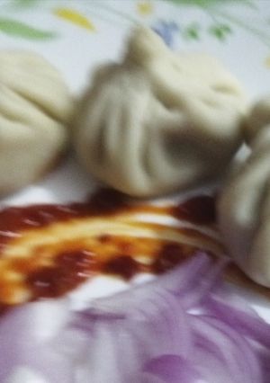 मोमोज (Momos recipe in Hindi) रेसिपी मुख्य फोटो