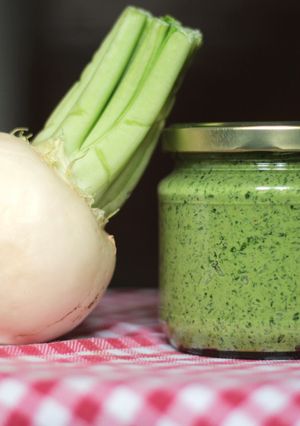 Reteklevél pesto recept fotója
