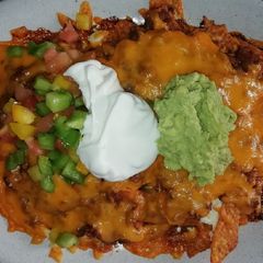 A picture of LeViés Nachos.