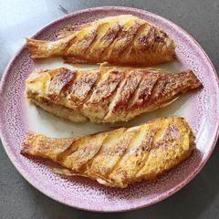 A picture of Fried Fish.
