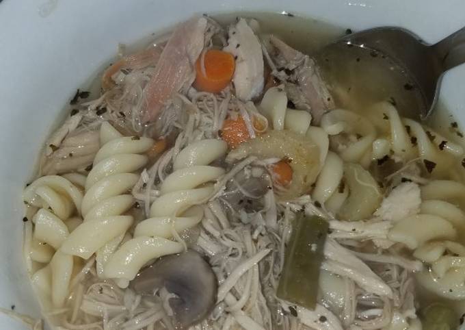 How to Prepare Homemade Turkey soup with noodles (Leftover Thanksgiving Turkey)