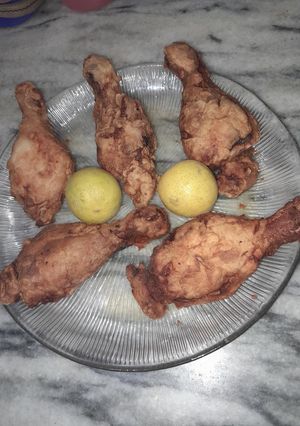 A picture of KFC style fried Chicken.