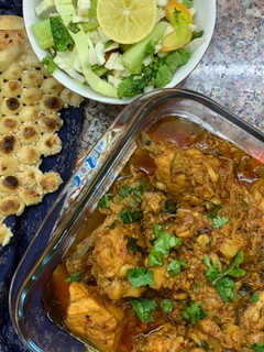 A picture of Chatkharaydaar Chicken Karahi.