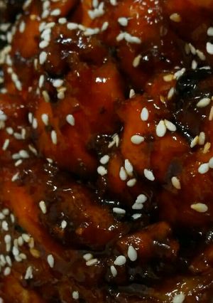 A picture of Honey chicken.
