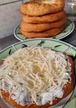Lángolos recept fotója