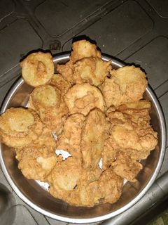 आलू के पकौड़े (aloo ke pakode recipe in Hindi) रेसिपी मुख्य फोटो