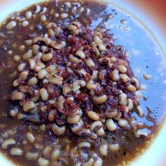 A picture of Beans porridge.