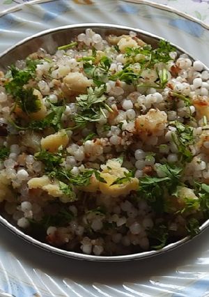A picture of Sabudana khichadi.