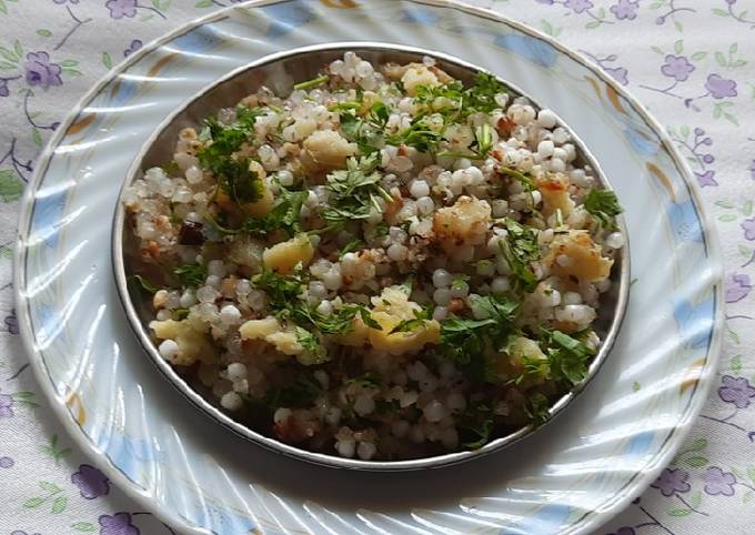 Step-by-Step Guide to Make Speedy Sabudana khichadi