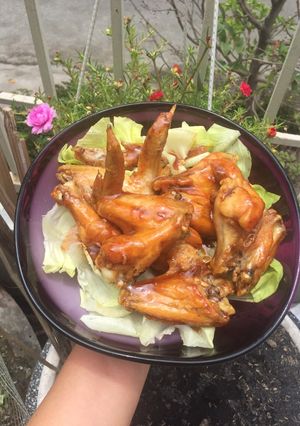 Hình của món Cánh gà sốt me.