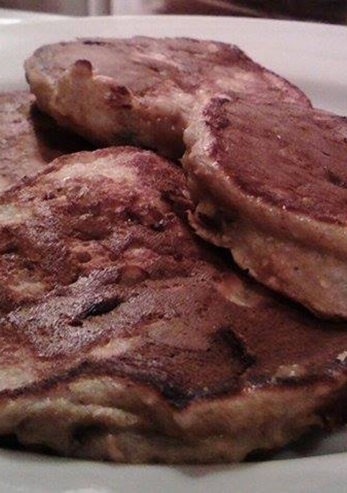Una foto de Tortitas de plátano y chocolate (¡Con sólo 2 ingredientes!)