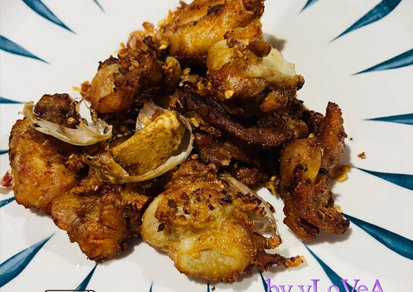 Ayam Goreng Bawang Putih ala Mama Asi / yLoVeA