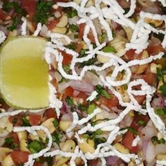 A picture of Peanut Chaat.
