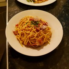 A picture of Carbonara.