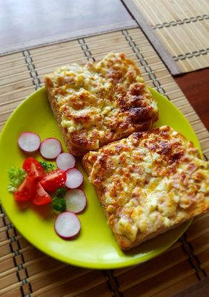 Sonkás-mascarponés melegszendvics krém recept fotója