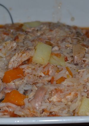 Una foto de Guiso de pollo con arroz