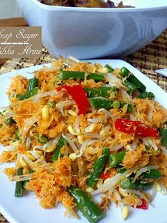Foto resep Urap Sayur (versi tumis) lebih gurih dan tahan basi