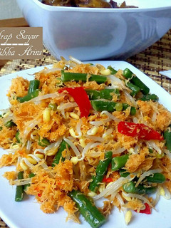 Foto resep Urap Sayur (versi tumis) lebih gurih dan tahan basi
