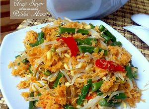 Foto resep Urap Sayur (versi tumis) lebih gurih dan tahan basi