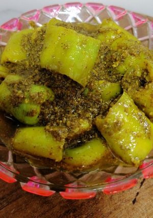 A picture of Chilli pickle.