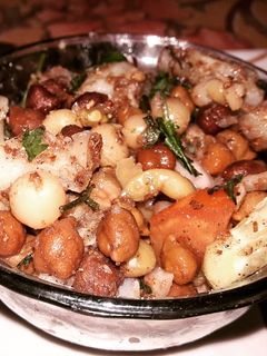 আলু কাবলি(Aloo kabli recipe in bengali) রেসিপির প্রধান ছবি