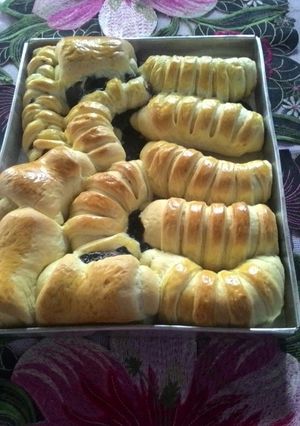 Foto resep ROTI MANIS Lembut banget (water roux metode)