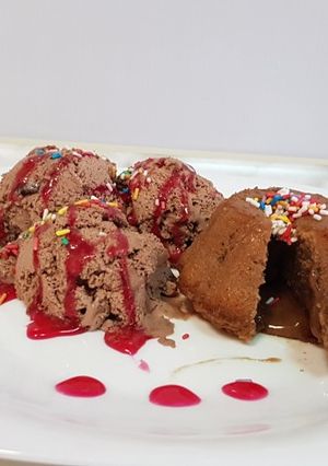 O poză a rețetei Lava cake.