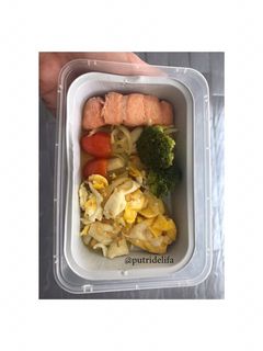 Foto resep Salmon Chicken Scramble Egg
