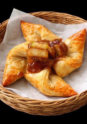Hình của món SP.0038 - Apples Danish Pinwheels.