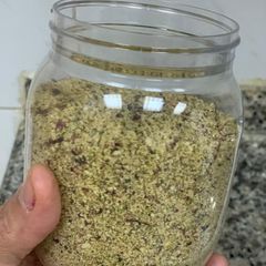 A picture of Kesaria Thandai Masala Powder.