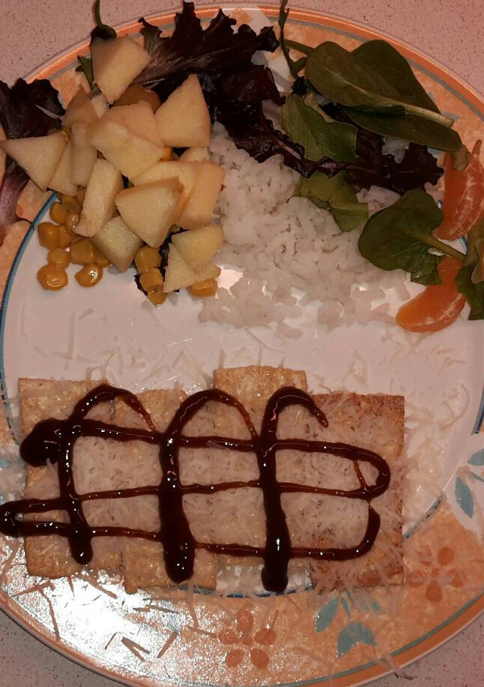 Una foto de Tofu salteado con grana padano y salsa barbacoa