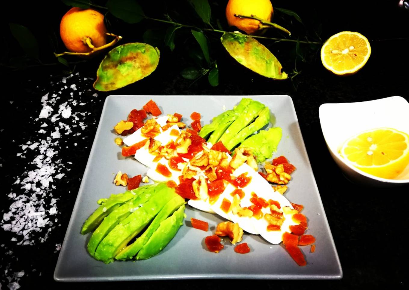 Desayuno de aguacate, queso fresco 0%y orejones