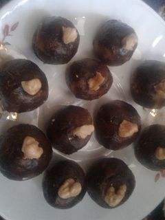 عکسی از دستور رنگینک خرما (حلوا توپی)