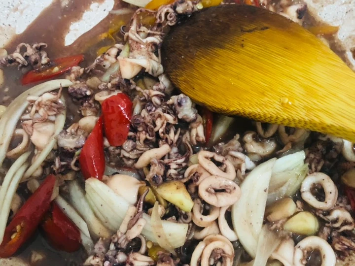 Cara Gampang Membikin Resep Cumi saos tiram yang Bikin Ngiler Anti Ribet, Menggugah Selera