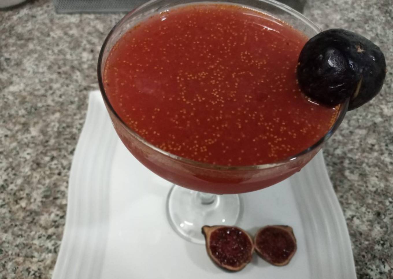 Fig lemonade