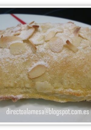 Foto principal de Hojaldres rellenos de manzana y pasas